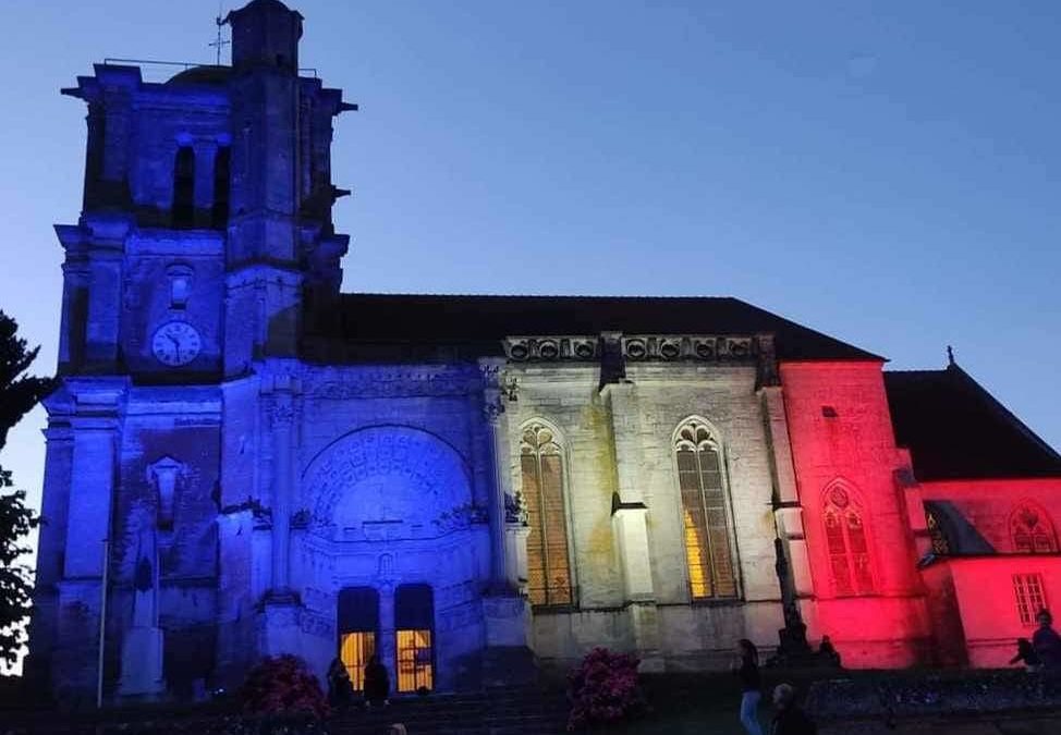 Fête Communale 2024 : merci à vous qui avez bravé le froid de ce samedi 6 « juivembre » et créé ce beau moment de convivialité villageoise.Merci à nos agents communaux / artificiers Jean et Stevens !Merci à tous ceux qui ont contribué à la réussite de cet événement🎉🎤🎶😍⚘️🎊 et en particulier aux bénévoles pour l’installation et le rangement de la place🤗 ! 💪🙌🤟🦵